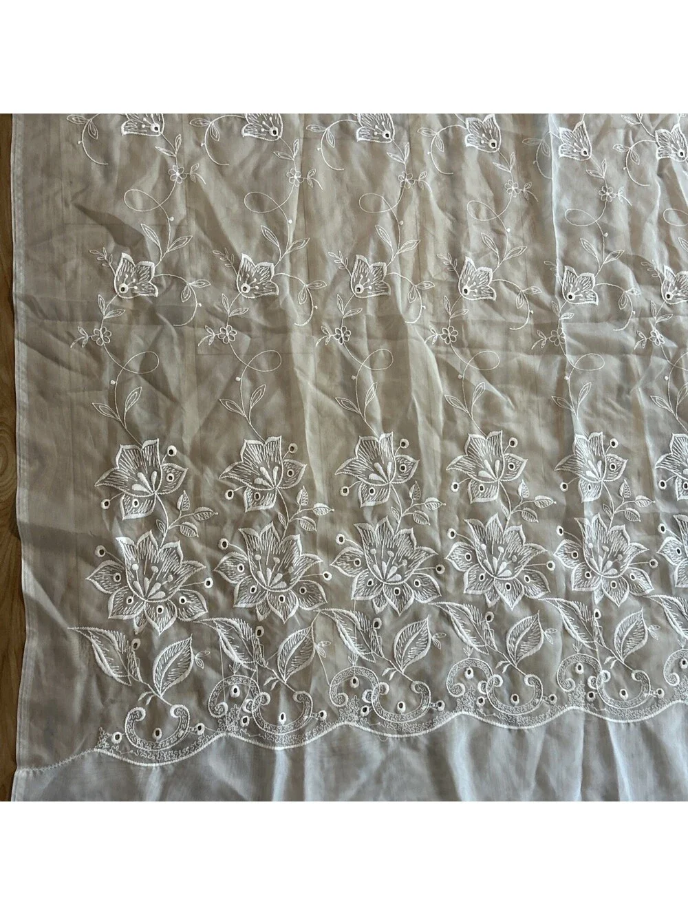 Vintage Victorian White Chiffon Embroidered Curtain Panel Country Cottage 56x82